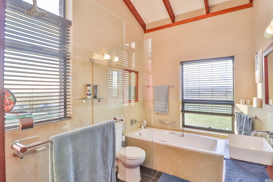 4 Bedroom Property for Sale in Mossel Bay Rural Western Cape